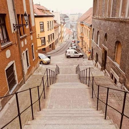 Pala Gardem Appartement Boedapest Buitenkant foto